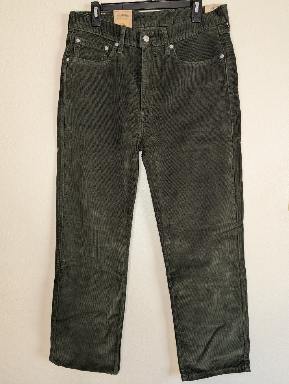 NWT Levi's 565 Loose Straight Green Corduroy Jeans Men's Size 32x32